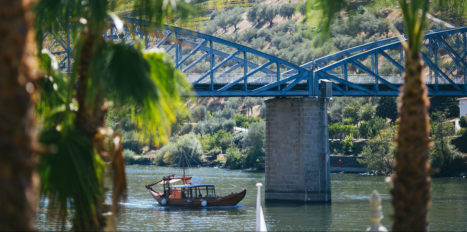 Douro-boat-e1583754881193